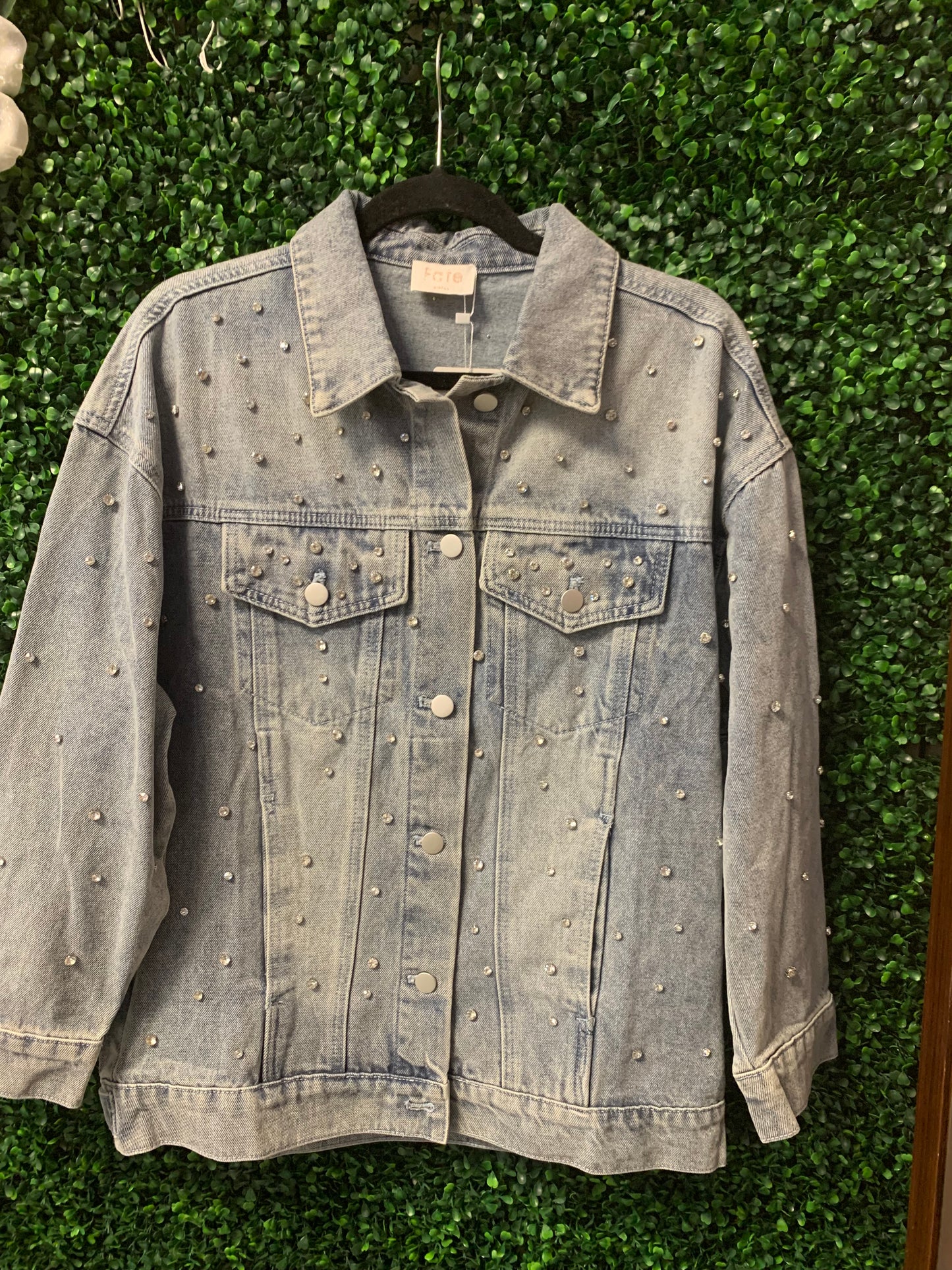 RHINESTONE EMBELLISHED DENIM JACKET