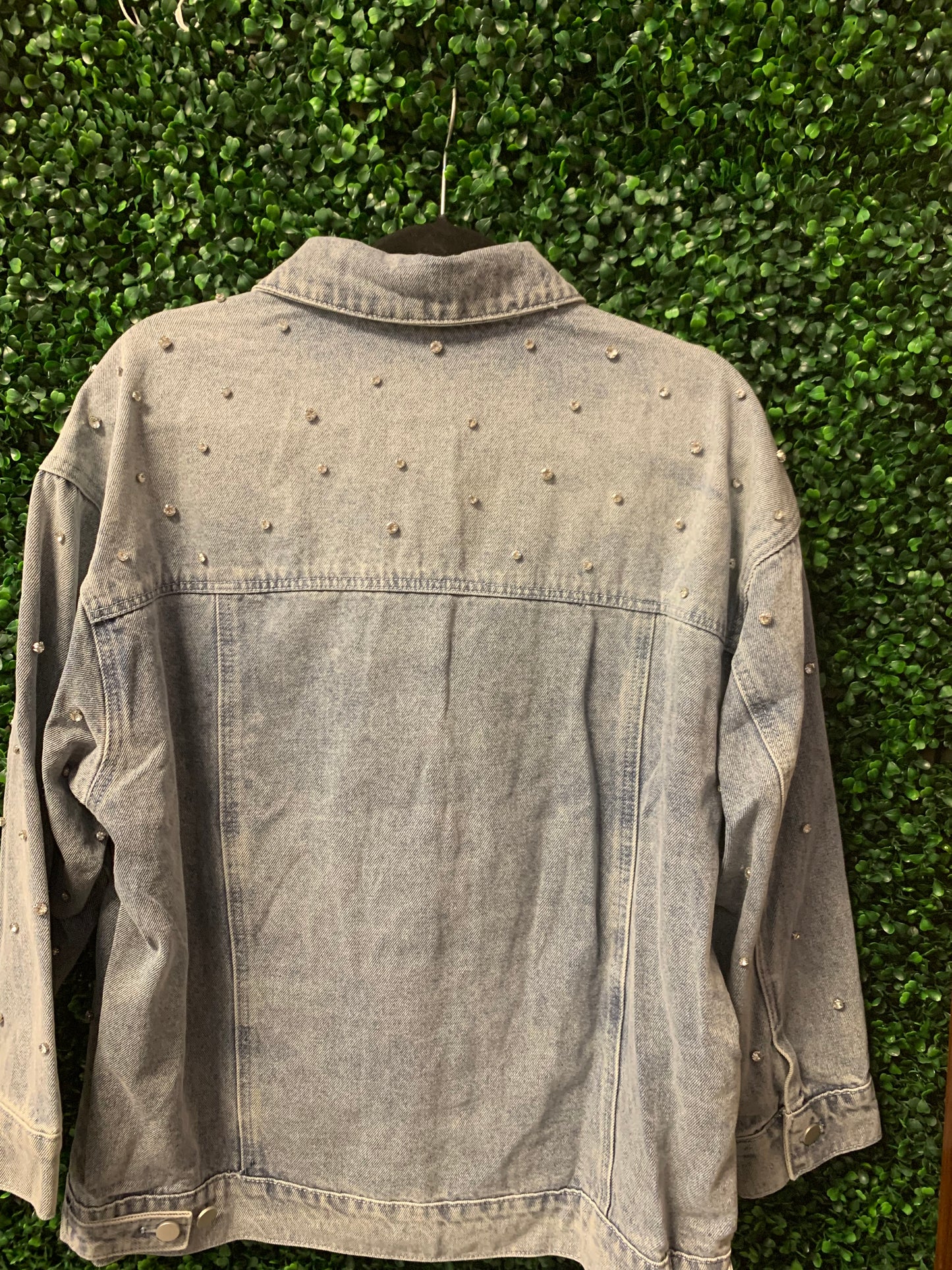 RHINESTONE EMBELLISHED DENIM JACKET