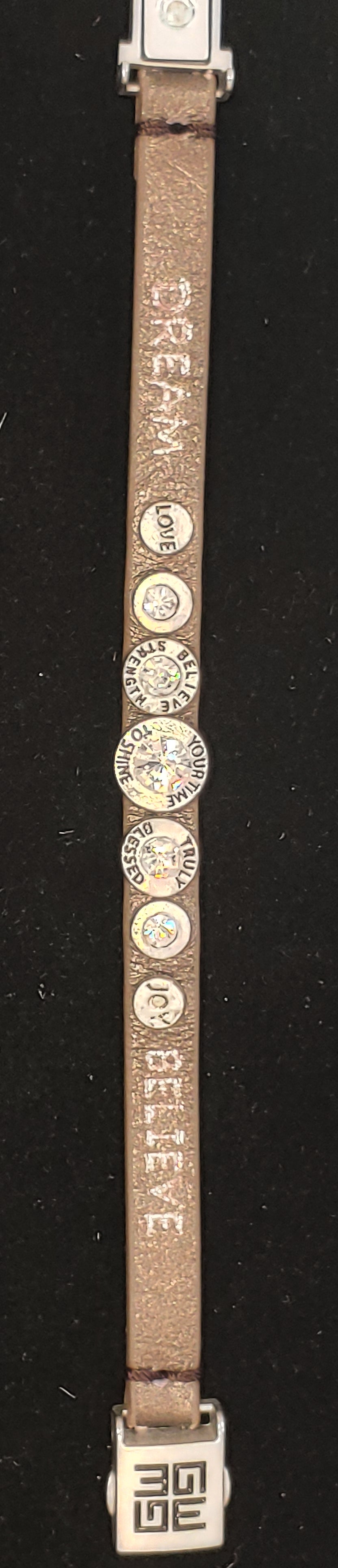 Queen Single Bracelet
