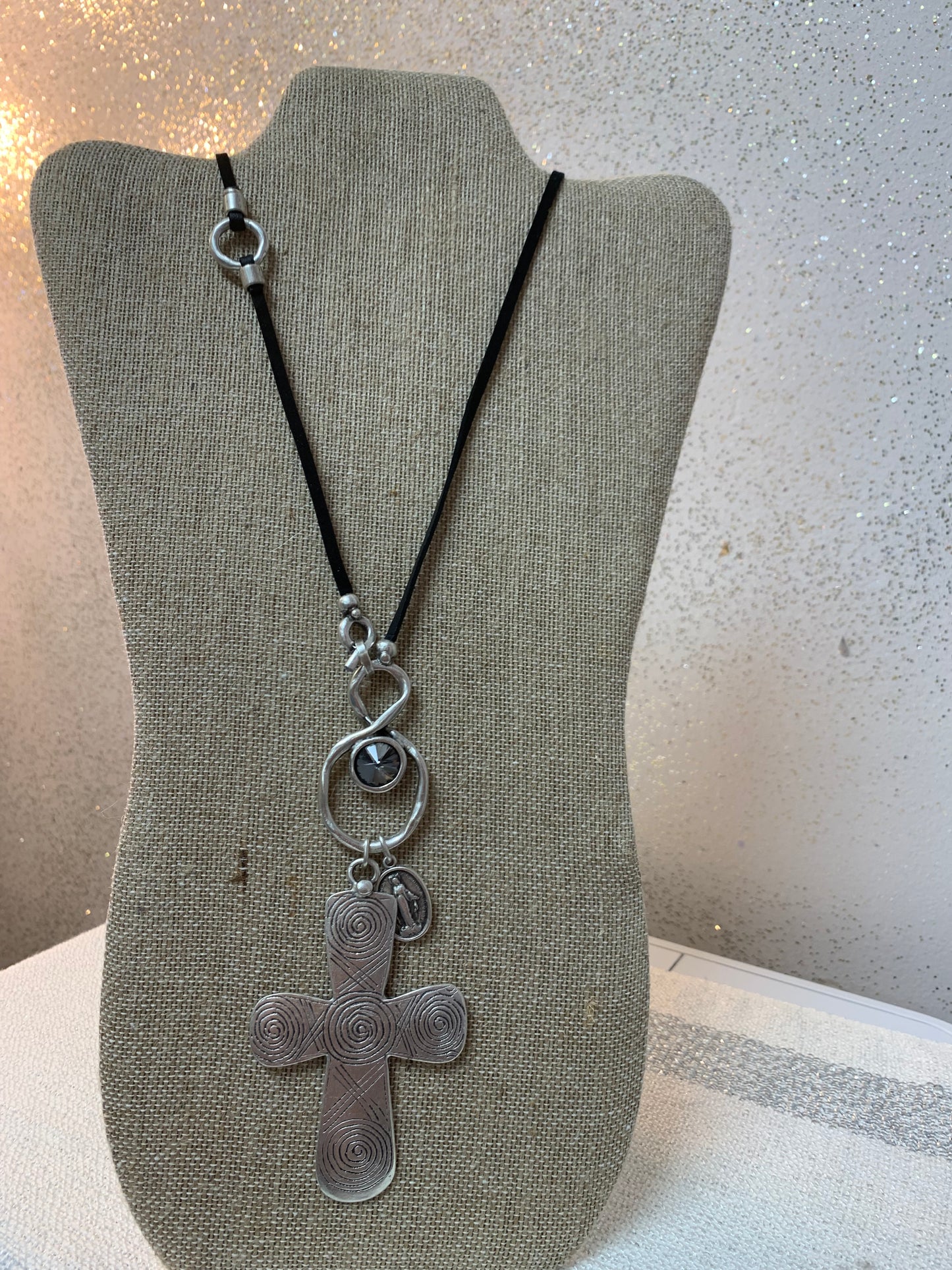PEWTER CROSS PENDANT W/CHARM AND CRYSTAL