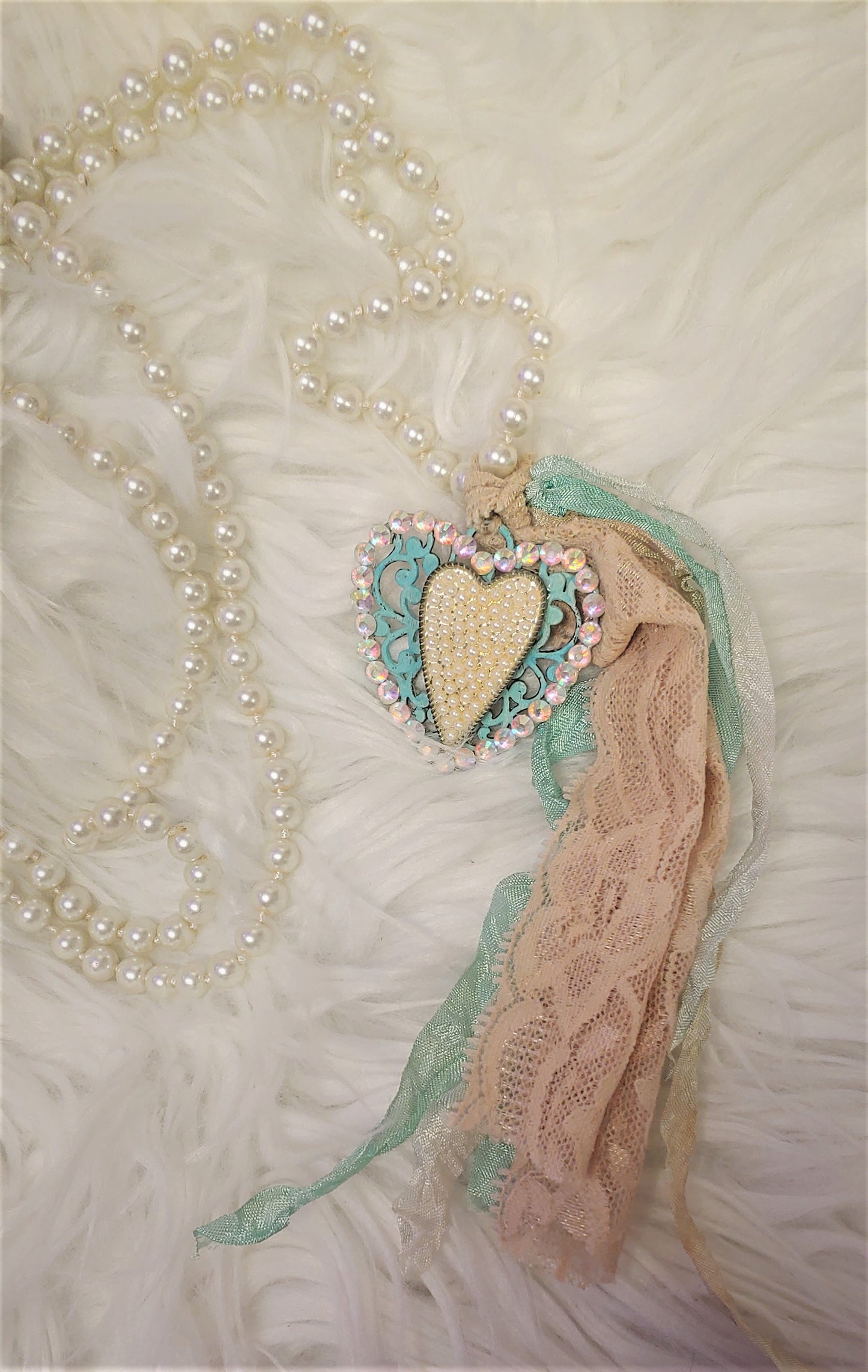 TEAL & HEART NECKLACE